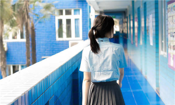 大邑如何找到一个可以帮助我生孩子的女人？